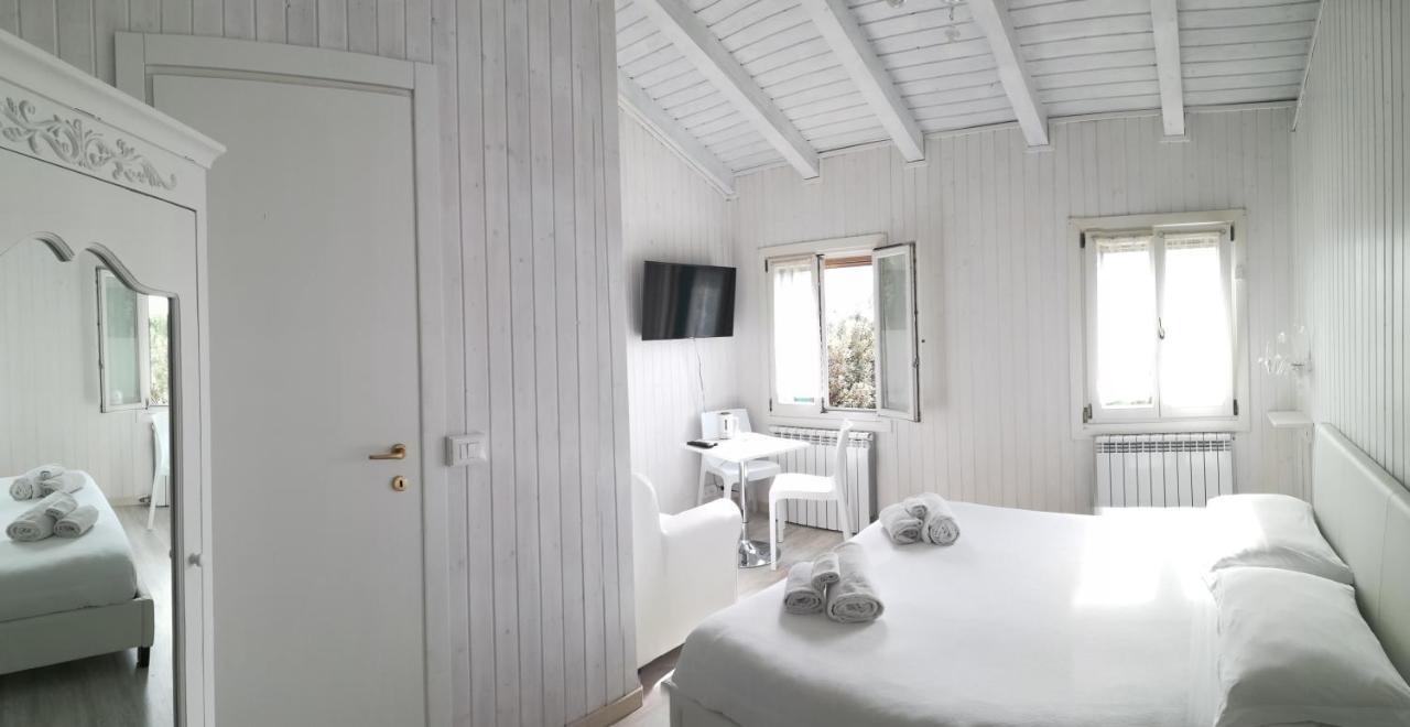 Junior Suites Venezia ภายนอก รูปภาพ