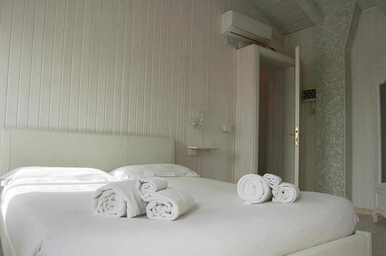 Junior Suites Venezia ภายนอก รูปภาพ